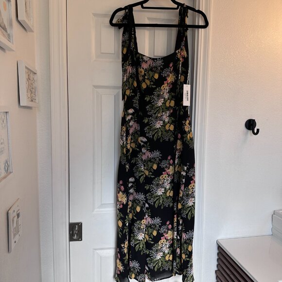 NWT Reformation Sicilia Twilight dress - Picture 2 of 8